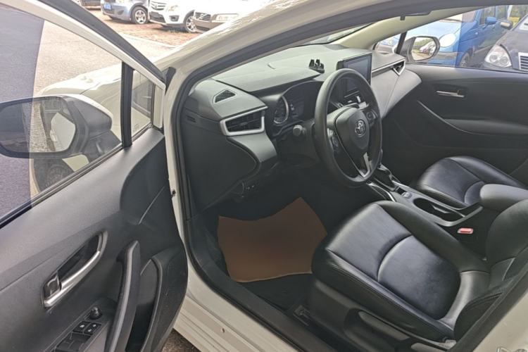 Used Toyota Corolla 2022 TNGA 1.5L CVT Pioneer Edition Driver Seat