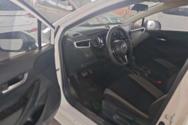 Used Toyota Corolla 2022 1.2T S-CVT Pioneer PLUS Edition Driver Seat