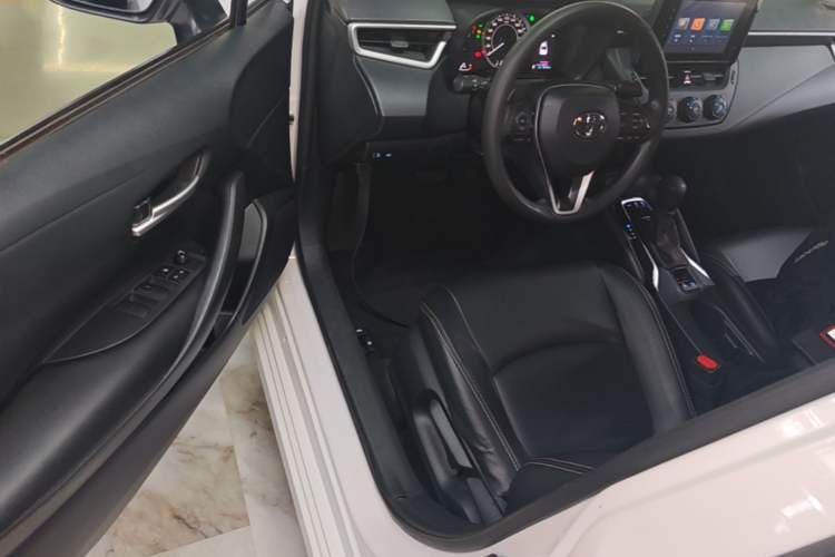 Used Toyota Corolla 2022 1.2T S-CVT Pioneer PLUS Edition Driver Seat