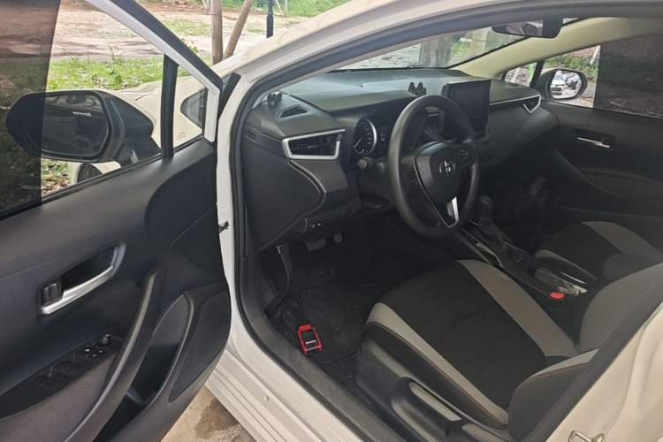 Used Toyota Corolla 2022 1.2T S-CVT Pioneer PLUS Edition Driver Seat