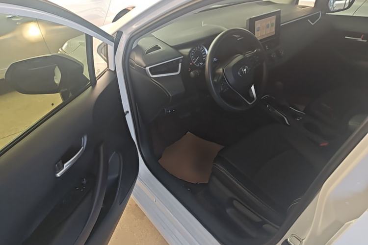 Used Toyota Corolla 2022 1.2T S-CVT Pioneer PLUS Edition Driver Seat