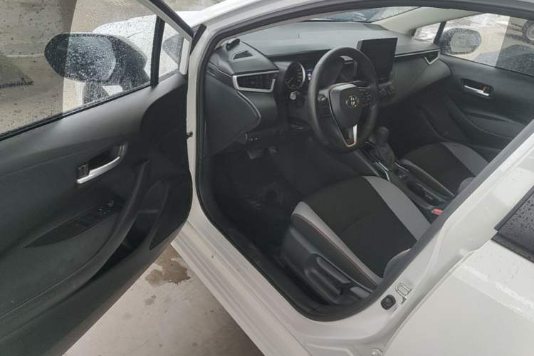 Used Toyota Corolla 2022 1.2T S-CVT Pioneer PLUS Edition Driver Seat
