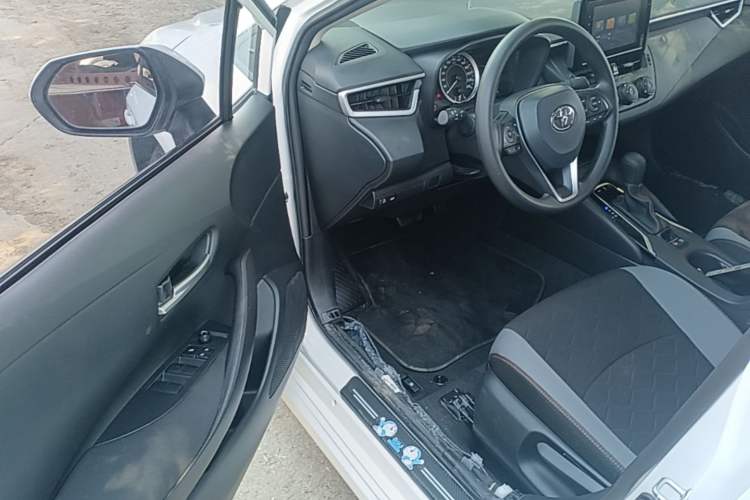 Used Toyota Corolla 2022 1.2T S-CVT Pioneer PLUS Edition Driver Seat
