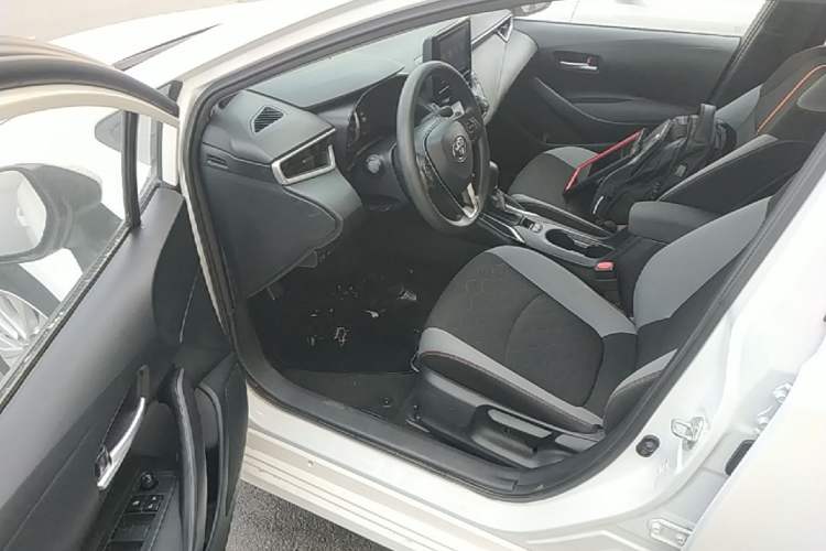 Used Toyota Corolla 2022 1.2T S-CVT Pioneer PLUS Edition Driver Seat