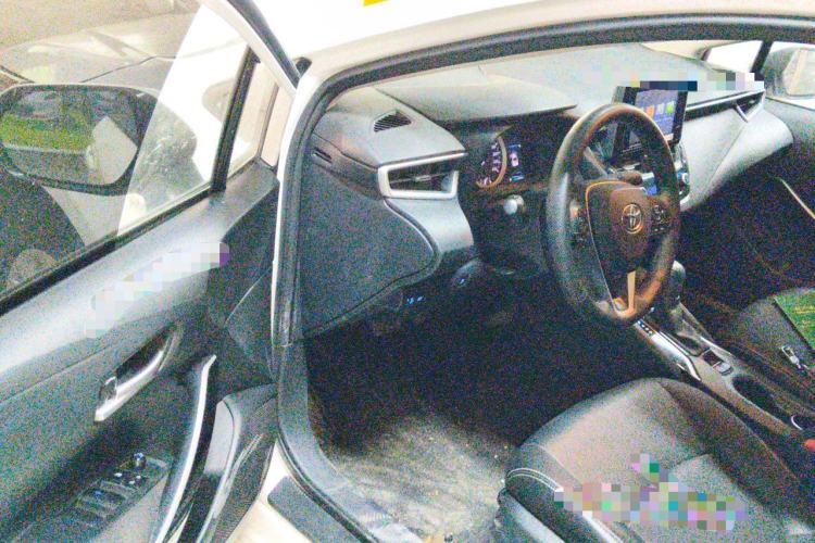 Used Toyota Corolla 2022 Dual-Motor 1.8L E-CVT Pioneer Edition Driver Seat