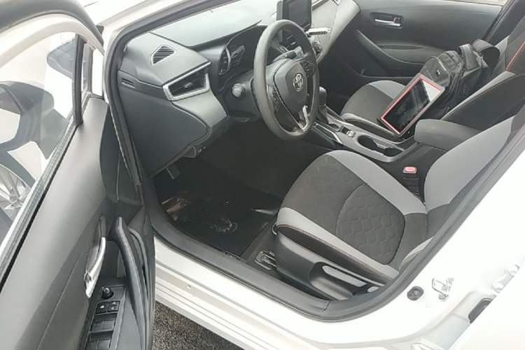Used Toyota Corolla 2022 1.2T S-CVT Pioneer PLUS Edition Driver Seat