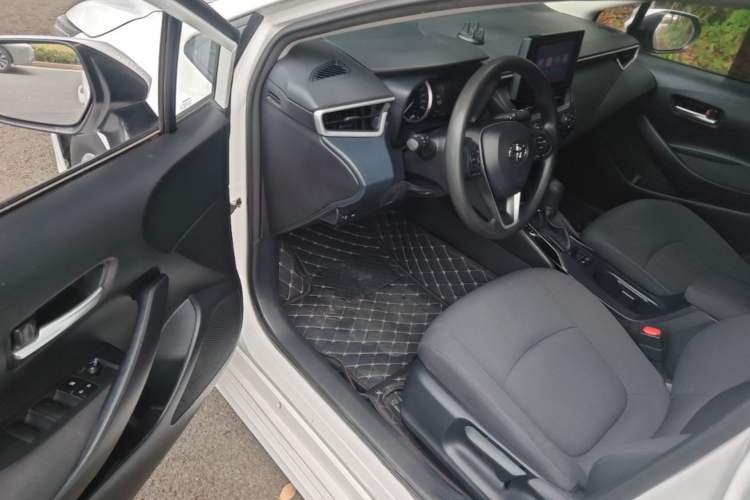 Used Toyota Corolla 2022 TNGA 1.5L CVT Pioneer Edition Driver Seat