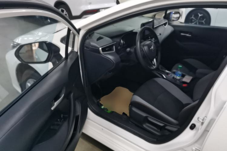 Used Toyota Corolla 2022 1.2T S-CVT Pioneer PLUS Edition Driver Seat