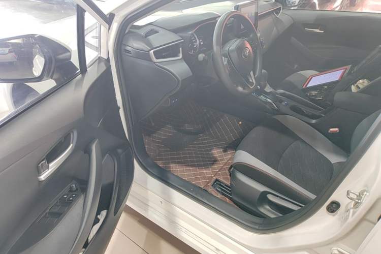Used Toyota Corolla 2022 1.2T S-CVT Pioneer PLUS Edition Driver Seat