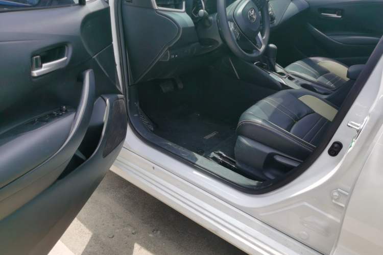 Used Toyota Corolla 2022 1.2T S-CVT Pioneer PLUS Edition Driver Seat