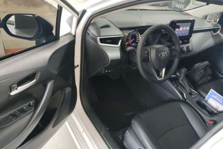Used Toyota Corolla 2022 1.2T S-CVT Pioneer PLUS Edition Driver Seat