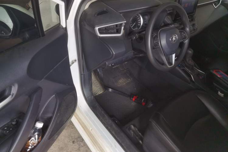 Used Toyota Corolla 2022 1.2T S-CVT Pioneer PLUS Edition Driver Seat