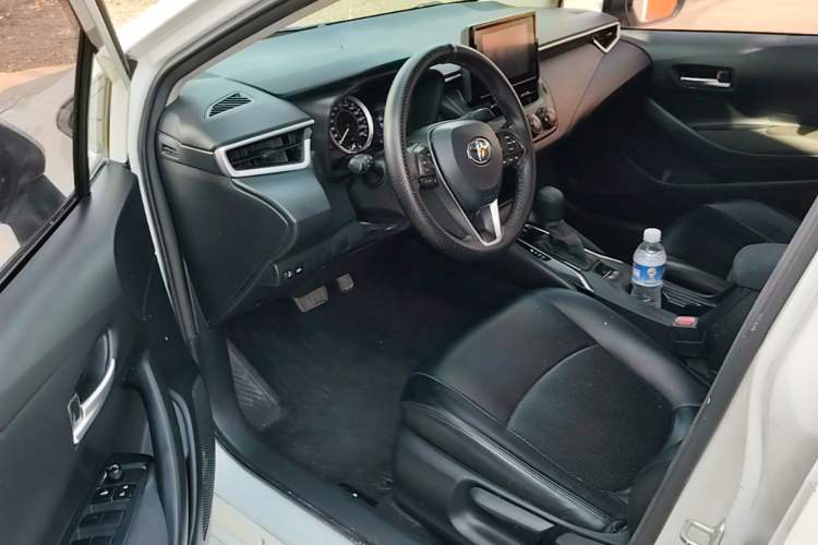 Used Toyota Corolla 2022 1.2T S-CVT Pioneer PLUS Edition Driver Seat