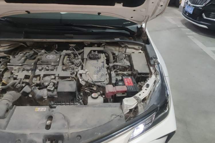 Used Toyota Corolla 2022 Dual-Motor 1.8L E-CVT Pioneer Edition Engine Bay Left