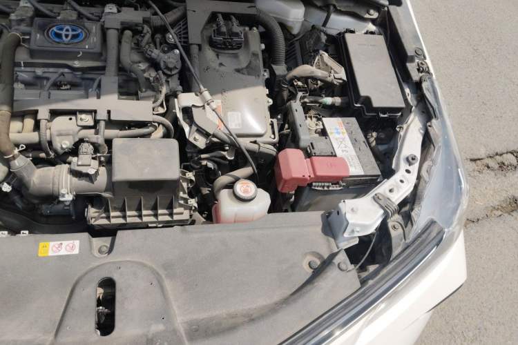 Used Toyota Corolla 2022 Dual-Motor 1.8L E-CVT Pioneer Edition Engine Bay Left