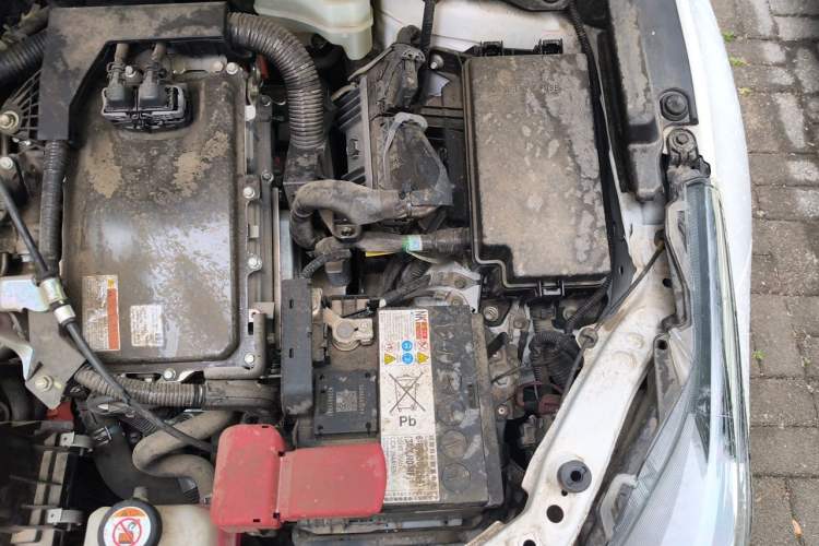 Used Toyota Corolla 2022 Dual-Motor 1.8L E-CVT Pioneer Edition Engine Bay Left