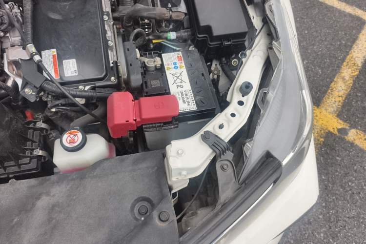 Used Toyota Corolla 2022 Dual-Motor 1.8L E-CVT Pioneer Edition Engine Bay Left