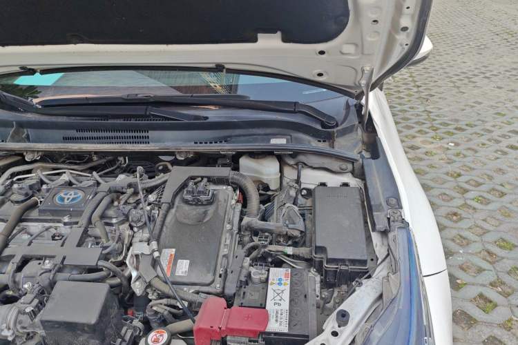 Used Toyota Corolla 2022 Dual-Motor 1.8L E-CVT Pioneer Edition Engine Bay Left