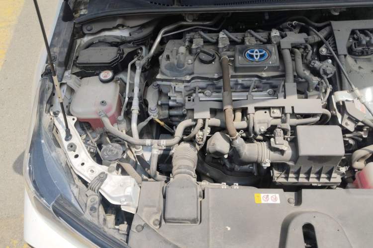Used Toyota Corolla 2022 Dual-Motor 1.8L E-CVT Pioneer Edition Engine Bay Right