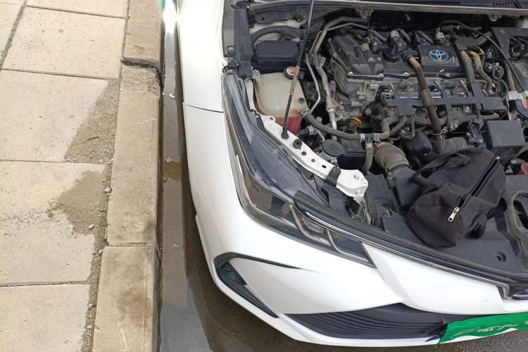 Used Toyota Corolla 2022 Dual-Motor 1.8L E-CVT Pioneer Edition Engine Bay Right