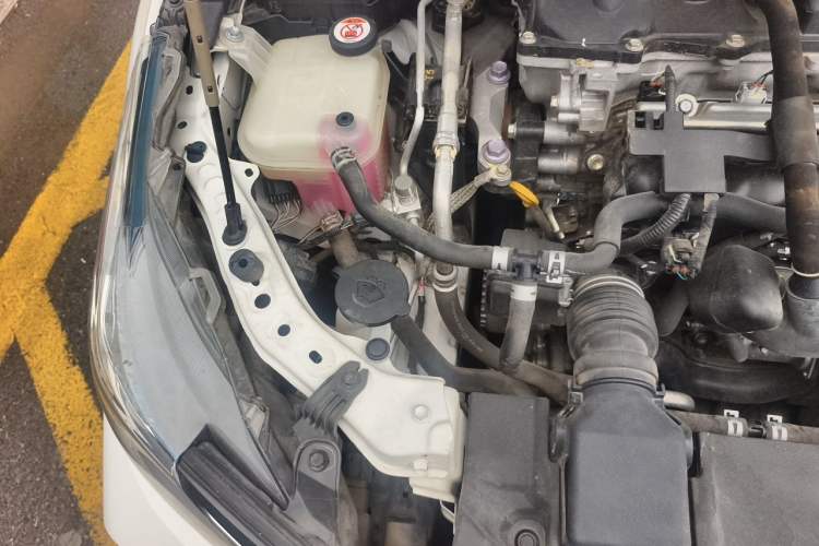 Used Toyota Corolla 2022 Dual-Motor 1.8L E-CVT Pioneer Edition Engine Bay Right