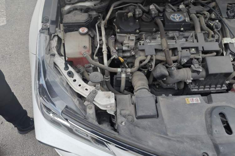 Used Toyota Corolla 2022 Dual-Motor 1.8L E-CVT Pioneer Edition Engine Bay Right