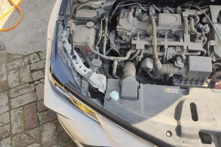 Used Toyota Corolla 2022 Dual-Motor 1.8L E-CVT Pioneer Edition Engine Bay Right