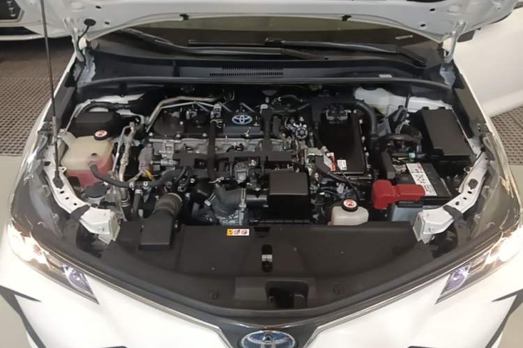 Used Toyota Corolla 2022 Dual-Motor 1.8L E-CVT Pioneer Edition Engine Bay
