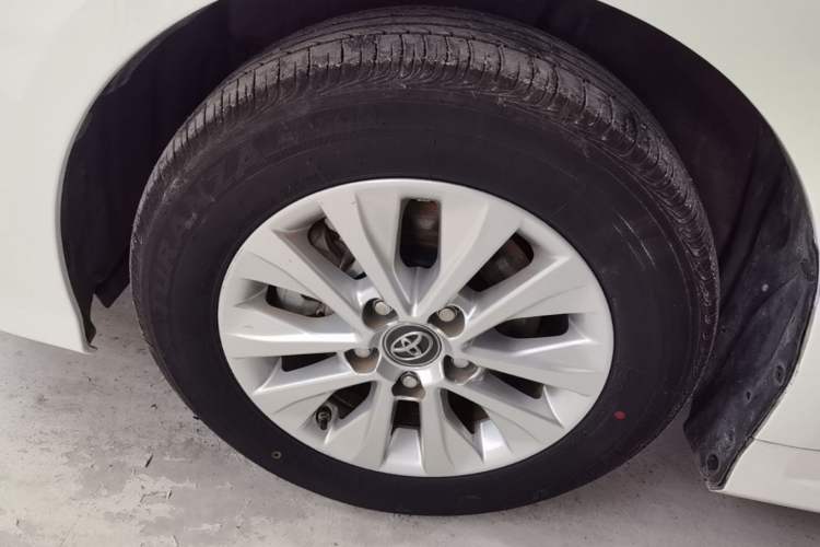 Used Toyota Corolla 2022 Dual-Motor 1.8L E-CVT Pioneer Edition Exterior 2