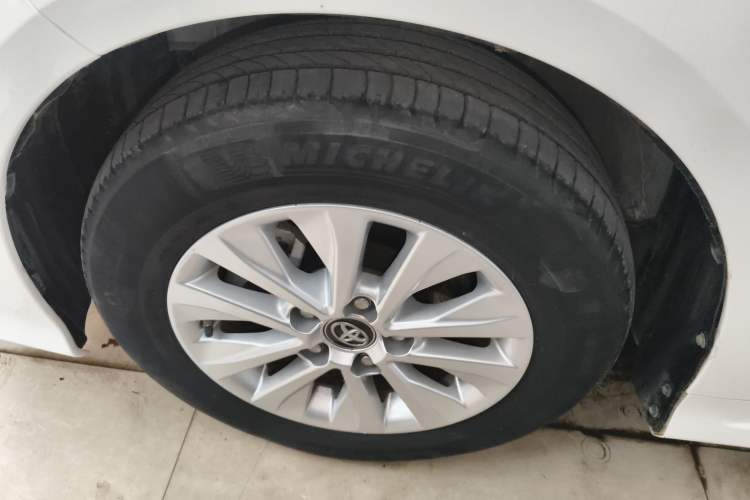Used Toyota Corolla 2022 Dual-Motor 1.8L E-CVT Pioneer Edition Exterior 3