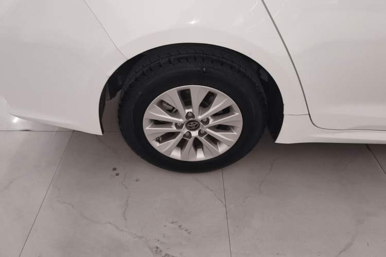 Used Toyota Corolla 2022 Dual-Motor 1.8L E-CVT Pioneer Edition Exterior 5