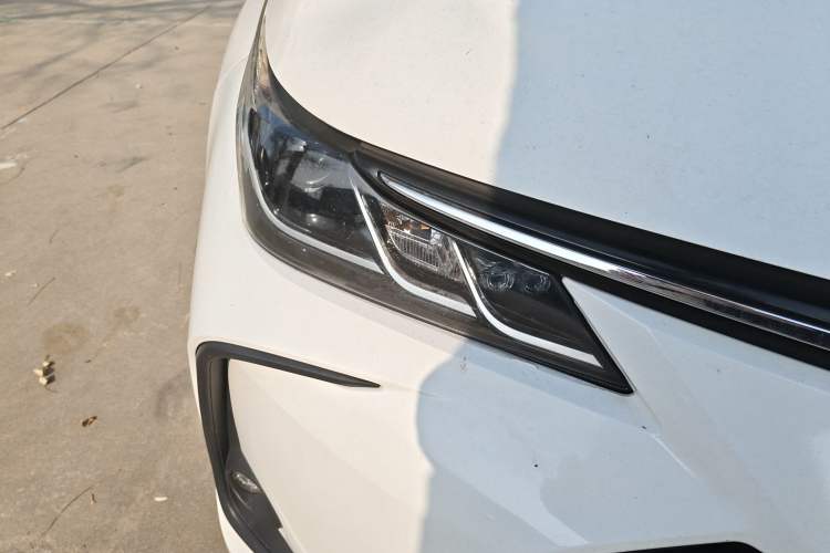 Used Toyota Corolla 2022 Dual-Motor 1.8L E-CVT Pioneer Edition Exterior 6