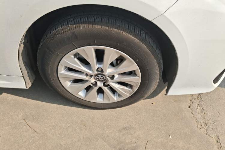 Used Toyota Corolla 2022 Dual-Motor 1.8L E-CVT Pioneer Edition Exterior 7