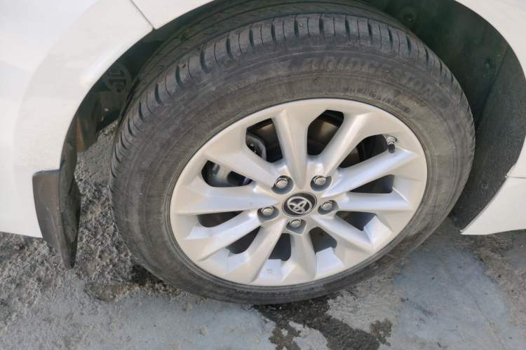 Used Toyota Corolla 2022 Dual-Motor 1.8L E-CVT Pioneer Edition Exterior 8