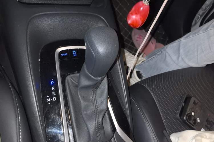 Used Toyota Corolla 2022 TNGA 1.5L CVT Pioneer Edition Gear Lever
