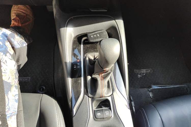 Used Toyota Corolla 2022 1.2T S-CVT Pioneer PLUS Edition Gear Lever