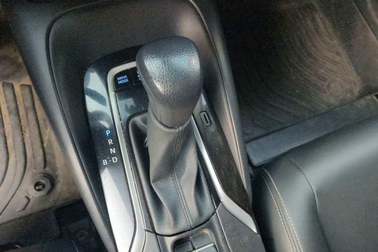 Used Toyota Corolla 2022 Dual-Motor 1.8L E-CVT Pioneer Edition Gear Lever