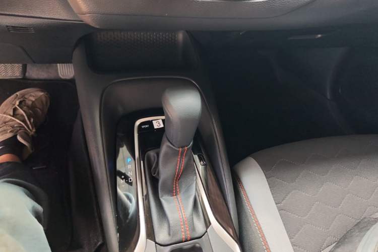 Used Toyota Corolla 2022 1.2T S-CVT Pioneer PLUS Edition Gear Lever