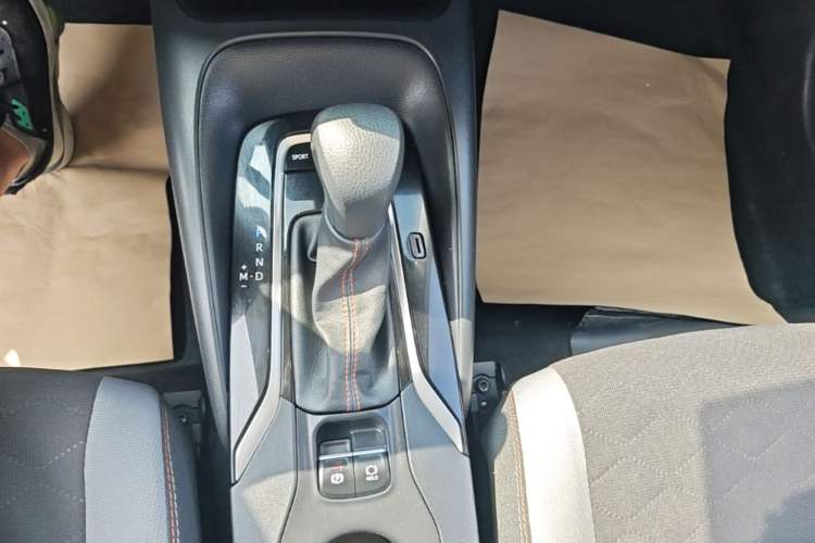 Used Toyota Corolla 2022 1.2T S-CVT Pioneer PLUS Edition Gear Lever
