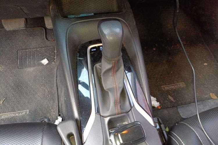 Used Toyota Corolla 2022 1.2T S-CVT Pioneer PLUS Edition Gear Lever