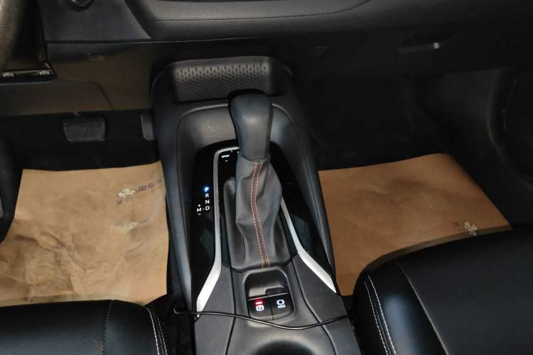 Used Toyota Corolla 2022 1.2T S-CVT Pioneer PLUS Edition Gear Lever
