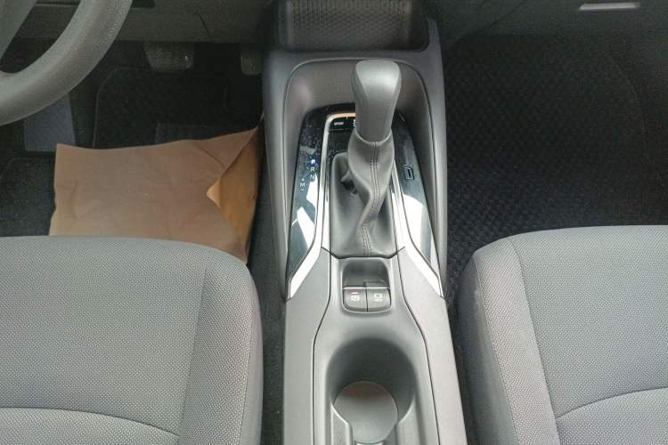 Used Toyota Corolla 2022 TNGA 1.5L CVT Pioneer Edition Gear Lever