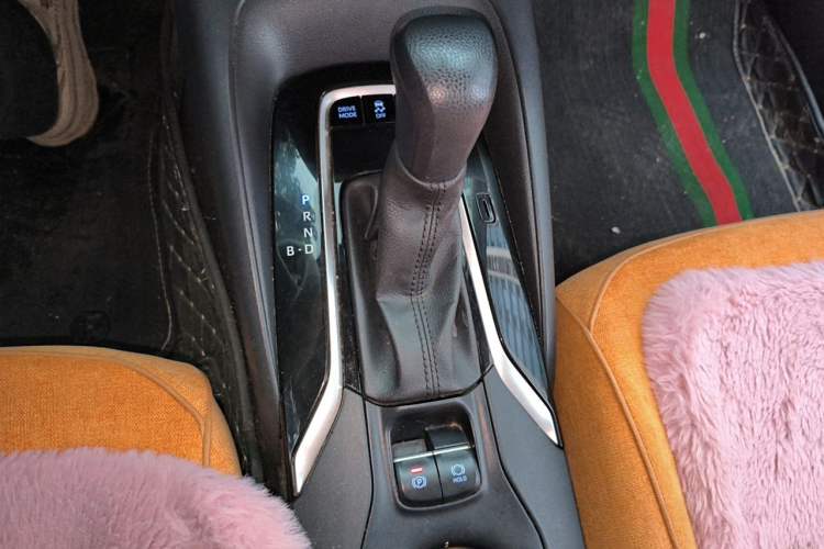 Used Toyota Corolla 2022 Dual-Motor 1.8L E-CVT Pioneer Edition Gear Lever