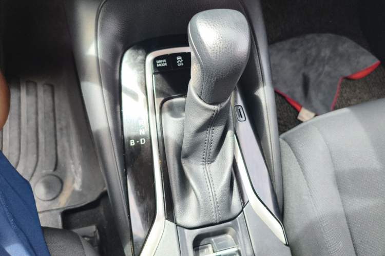 Used Toyota Corolla 2022 Dual-Motor 1.8L E-CVT Pioneer Edition Gear Lever