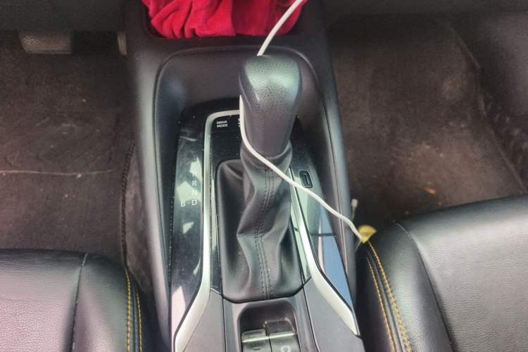 Used Toyota Corolla 2022 Dual-Motor 1.8L E-CVT Pioneer Edition Gear Lever