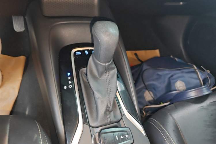 Used Toyota Corolla 2022 Dual-Motor 1.8L E-CVT Pioneer Edition Gear Lever
