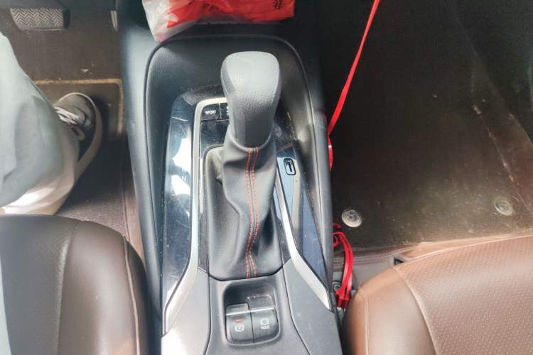 Used Toyota Corolla 2022 1.2T S-CVT Pioneer PLUS Edition Gear Lever