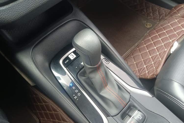 Used Toyota Corolla 2022 1.2T S-CVT Pioneer PLUS Edition Gear Lever