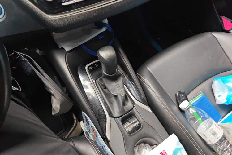 Used Toyota Corolla 2022 Dual-Motor 1.8L E-CVT Pioneer Edition Gear Lever