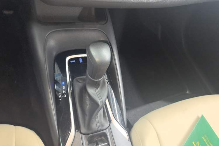 Used Toyota Corolla 2022 TNGA 1.5L CVT Pioneer Edition Gear Lever